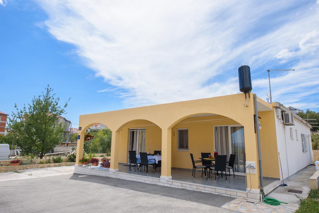 Apartments Patricia Trogir Extérieur photo