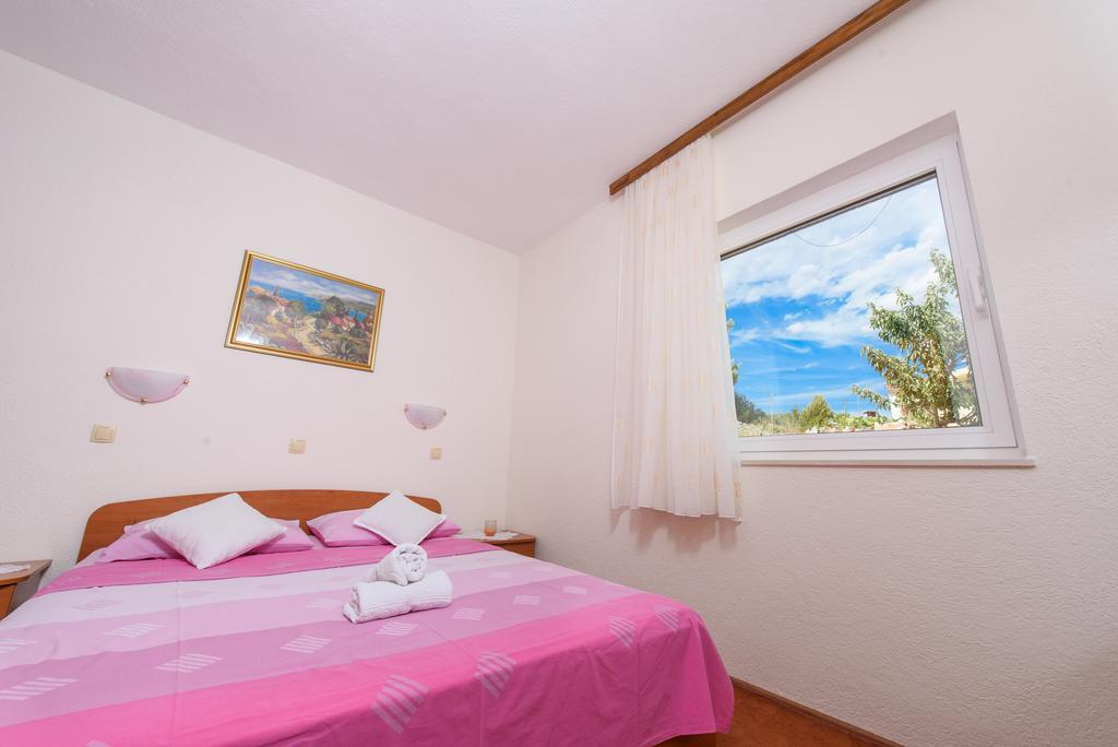 Apartments Patricia Trogir Extérieur photo