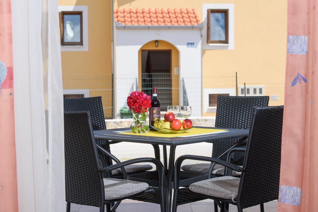Apartments Patricia Trogir Extérieur photo