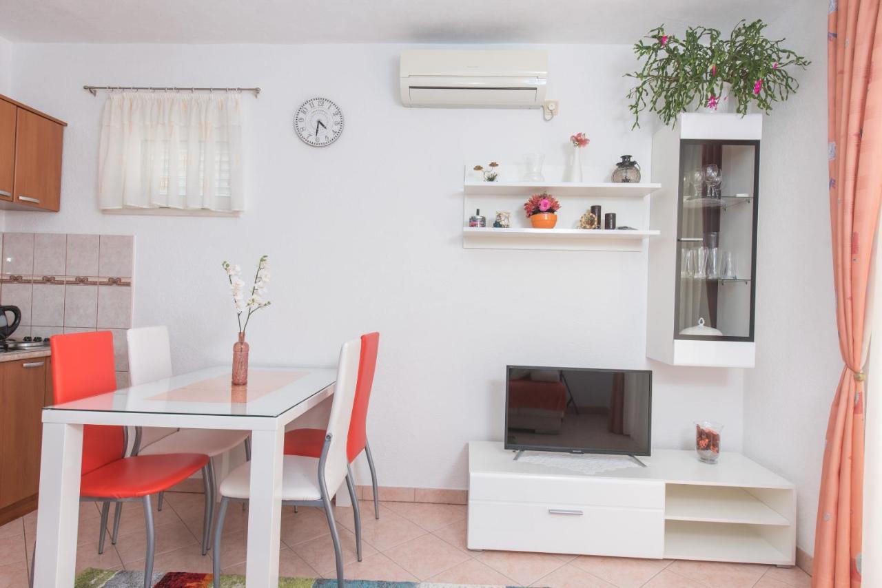 Apartments Patricia Trogir Extérieur photo
